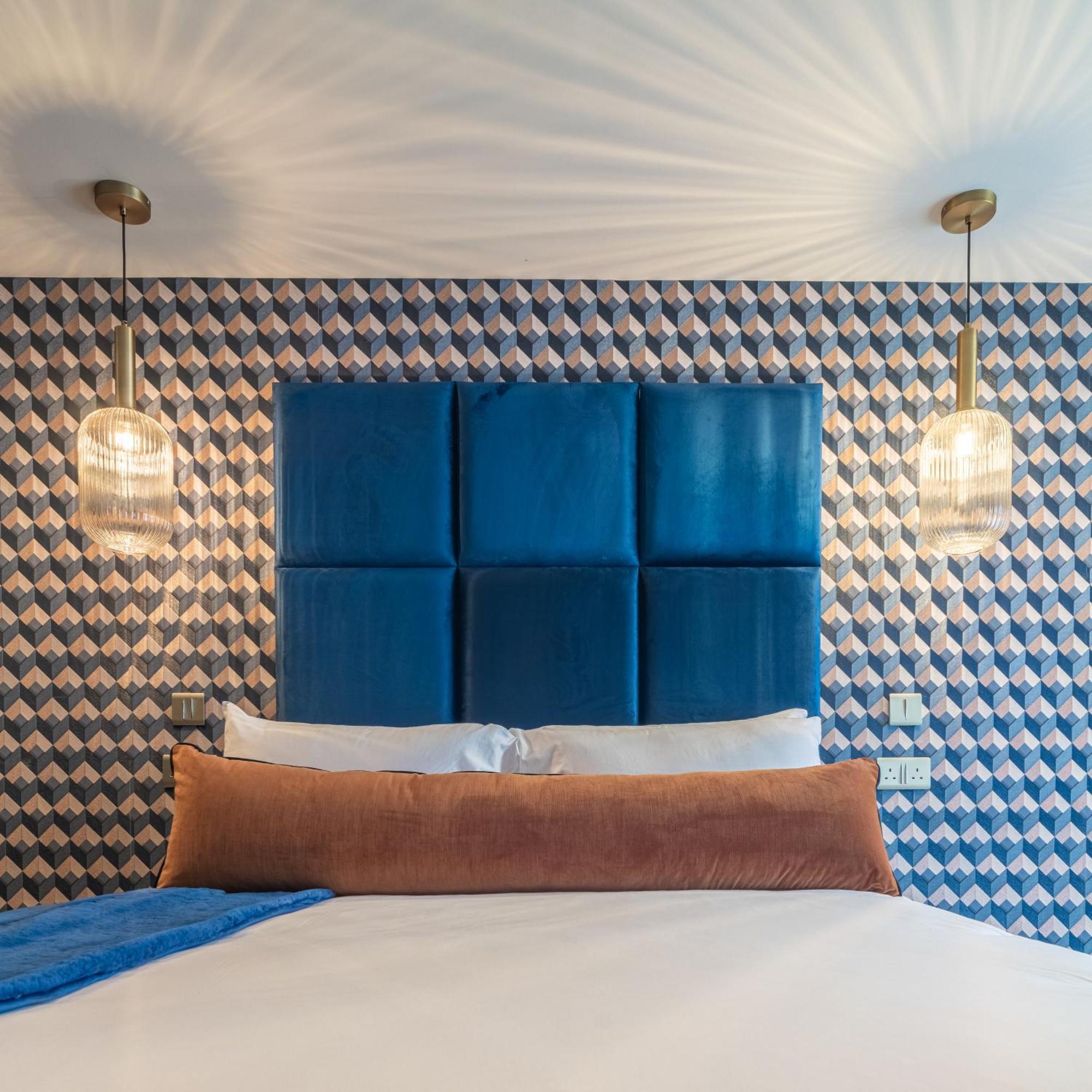 Howfield Hotel Merthyr Tydfil Esterno foto